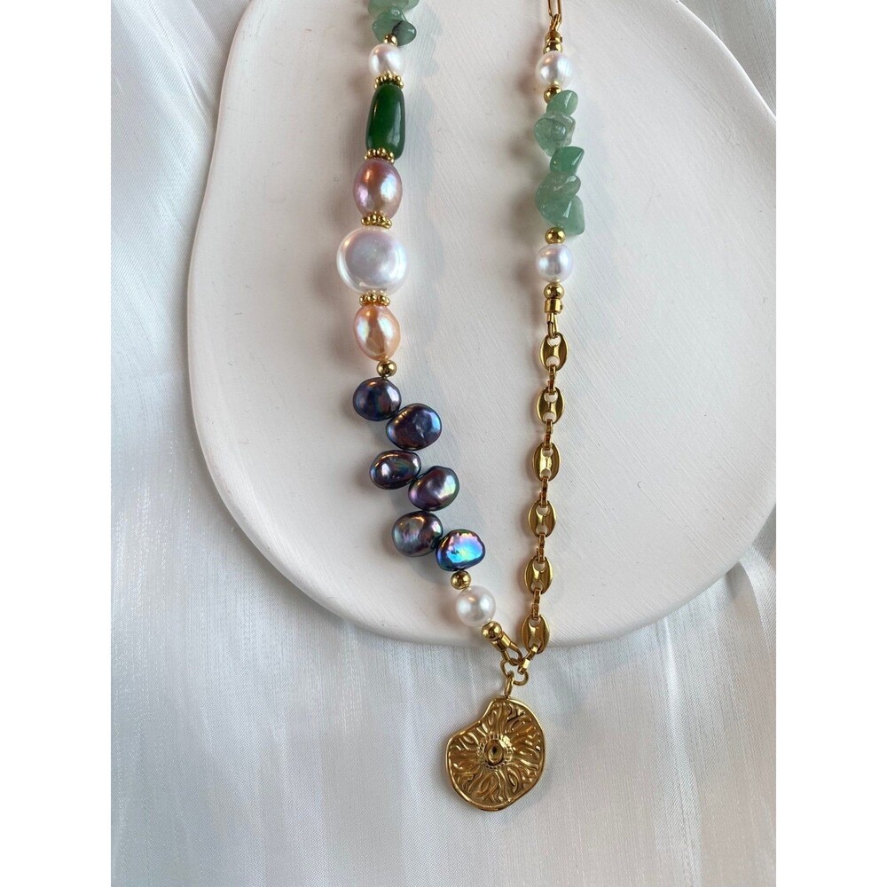 Fresh water pearl & jade long necklace - Picture 7 of 8